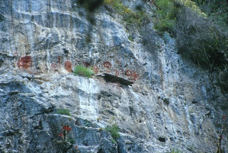 Casa del Oro. Burial platform. Chachapoyas, Peru